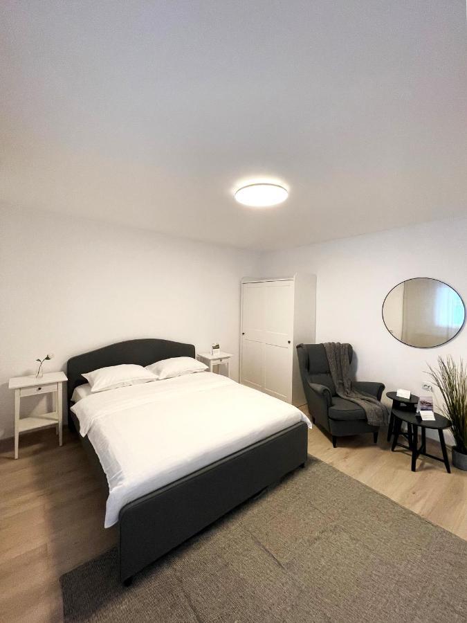 Apartament La Terrasse Sarichioi Buitenkant foto