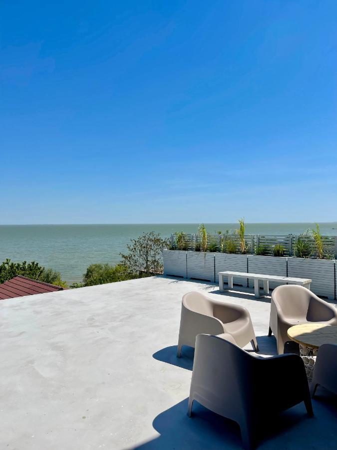 Apartament La Terrasse Sarichioi Buitenkant foto